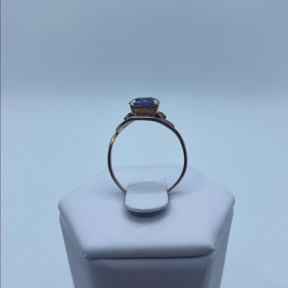 10k amethyst ring - Picture 6 of 12